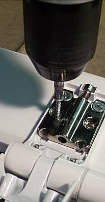 Inner holes — long screws